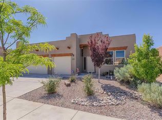 4247 Parque De Villa, Santa Fe, NM 87507