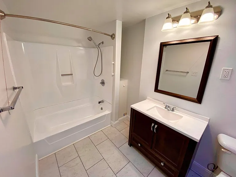 1309 Hull St — Photo 10