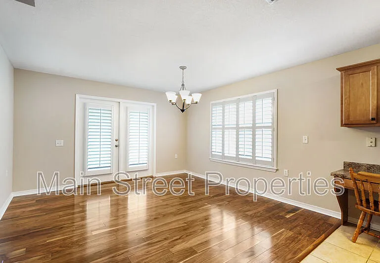 8932 Abbington Dr — Photo 5