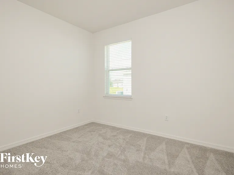 1227 Ponca Rd — Photo 12