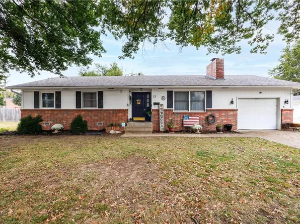 13 Century Pkwy, Neodesha, KS 66757