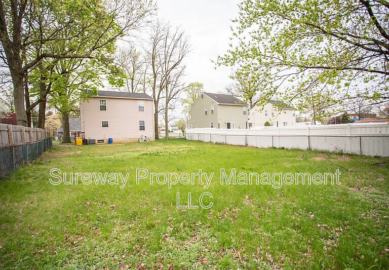 5729 Irving Ave — Photo 31