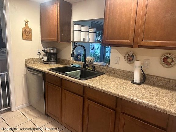 3rd image of 5321 Riverway Dr