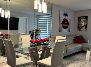 10000 NW 80th Ct APT 2232, Hialeah Gardens, FL 33016