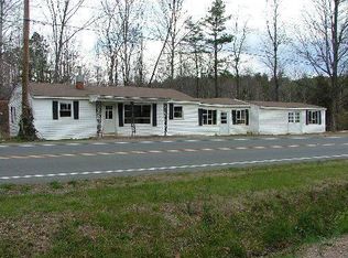2148 Franklin St, Rocky Mount, VA 24151