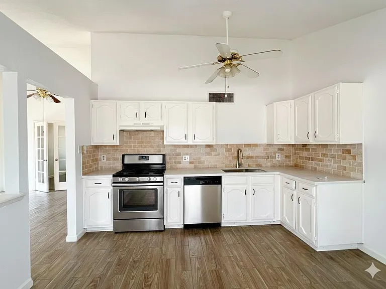 24126 Jumping Jay Ln — Photo 8