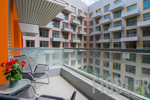 Rented by The KCI Group | media 20