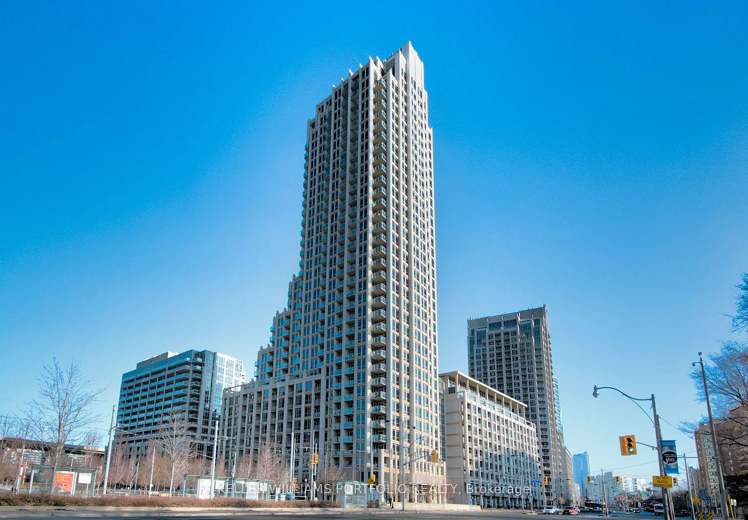 2 bed, $2,800 — Photo 1