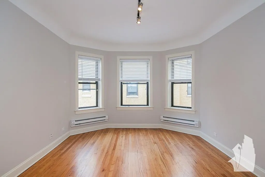 1 bed, 700 sqft, $2,195 — Photo 2