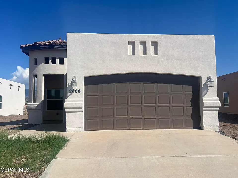 2808 San Gabriel Dr
