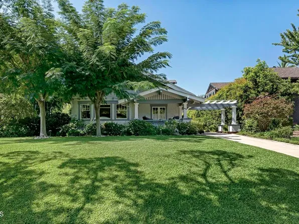 975 S Madison Ave, Pasadena, CA 91106