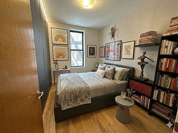 3rd image of 2082 Frederick Douglass Blvd APT 4B