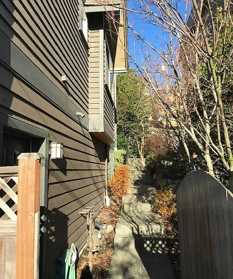 5514 30th Ave NW — Photo 3