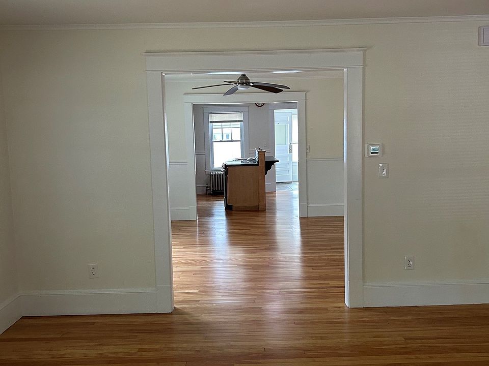 1st image of 12 Longfellow Ave