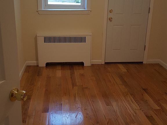 2nd image of 4574 Bronx Blvd #2FAM