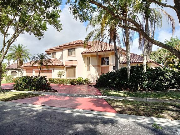 2nd image of 10739 Santa Rosa Dr