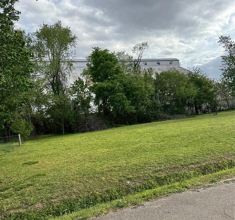 2nd image of 0 Bradley Lots #7-8-9