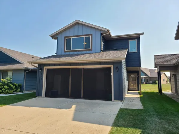 290 240th Ave #106, Arnolds Park, IA 51331