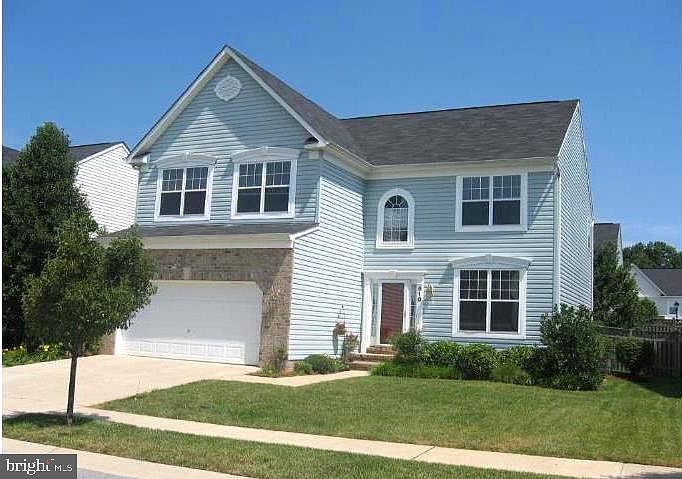 1st image of 810 Anna Ln