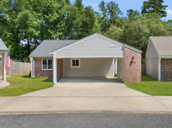 208 Cottonwood Ct, Niceville, FL 32578
