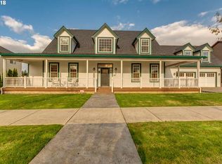 3011 NE Hidden Meadow Dr, McMinnville, OR 97128