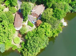 290 Queens Way, Montross, VA 22520