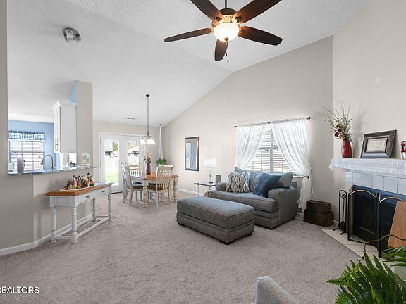 5th image of 7757 Applecross Rd