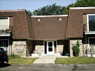 2nd image of 530 6th Ave W APT 8