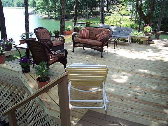 5th image of 116 Canterbury Dr