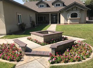 863 E Leadora Ave, Glendora, CA 91741