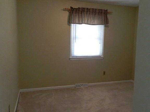 5th image of 600 Ice Cir