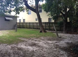 3020 Elizabeth St, Miami, FL 33133