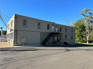 390 Easton Rd APT 3, Horsham, PA 19044