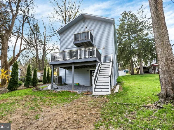 5012 Erbs Bridge Rd, Mechanicsburg, PA 17050