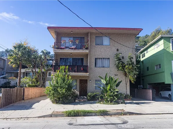 2421 N Beachwood Dr, Los Angeles, CA 90068