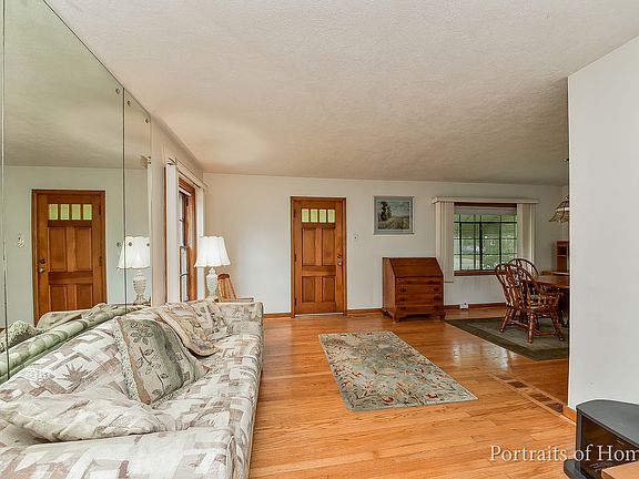 5th image of 2305 Downing Ave