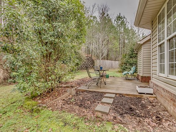2nd image of 4043 Macon Cir
