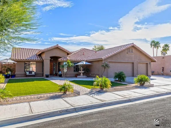 2873 S 48th Way, Yuma, AZ 85364