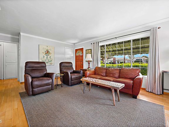 5th image of 5476 Temple City Blvd