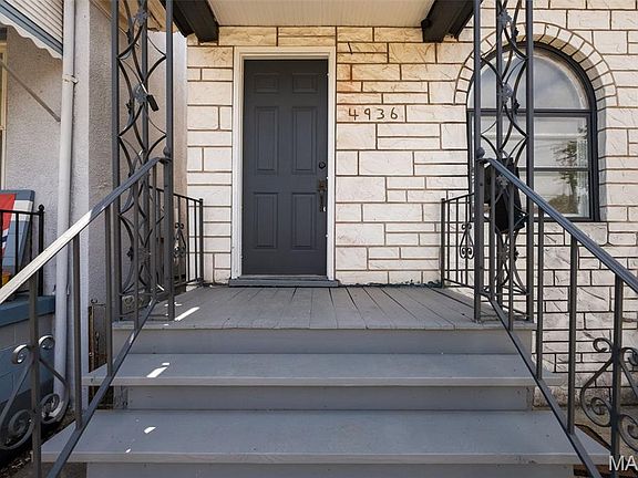 3rd image of 4936 Shaw Ave