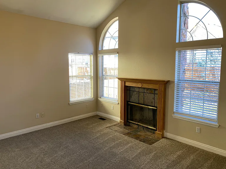 13036 S Stuart Way — Photo 7