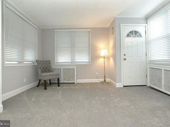 3rd image of 11 Homestead Ave