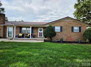 1316 Drumstand Rd, Stony Point, NC 28678