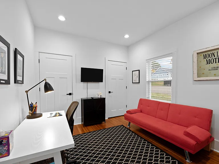 39 Cedar St — Photo 29