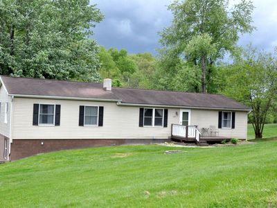 6051 E Clinton St, Albany, OH, 45710