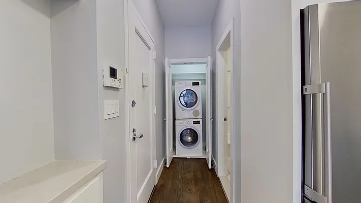 Rented by Compass | media 28