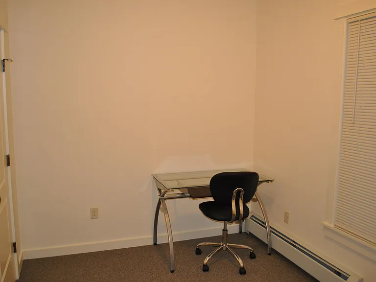 203 Williams St — Photo 7