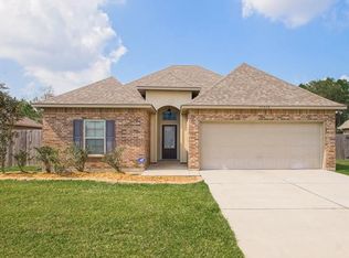 28262 Loiret Ct, Ponchatoula, LA 70454