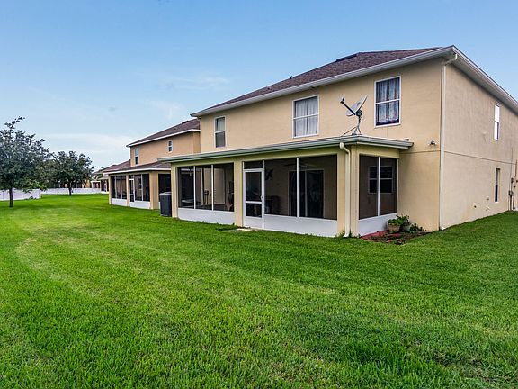3rd image of 2771 Snapdragon Dr NW