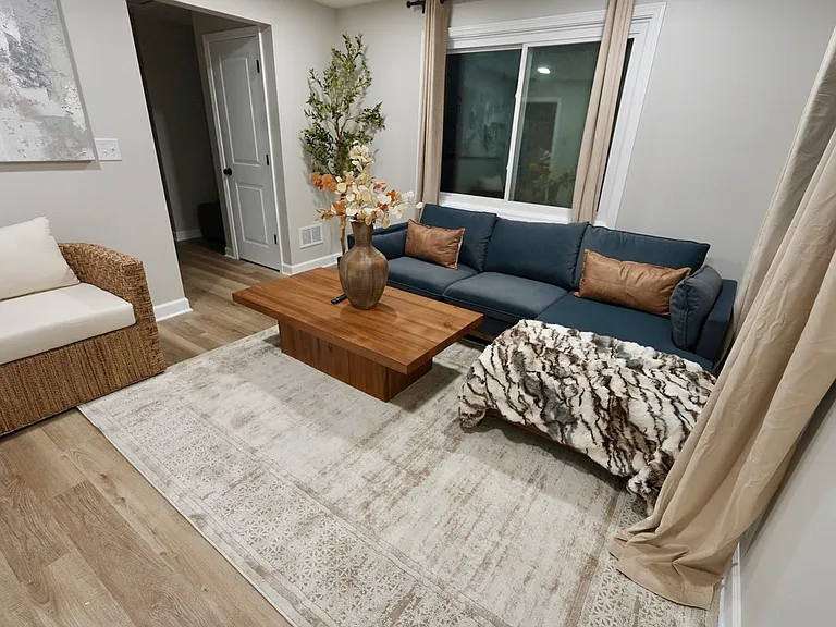 17732 Ashland Ave — Photo 1